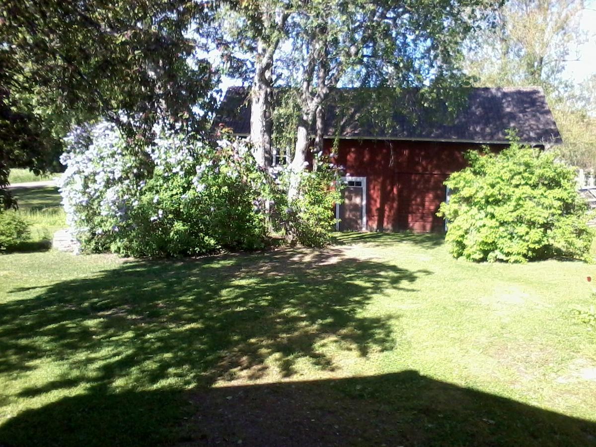 Draenggardens Stuga Pa Genuin Raettviksgard Boda  Extérieur photo